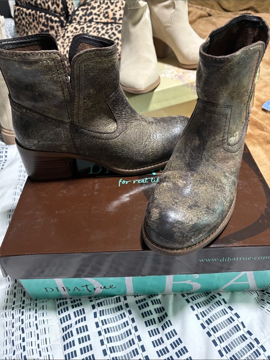 Diba True Shoes - DIBA True Women's Distressed Olive Leather Ankle Boots